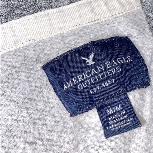 Short grey zip up - Picture 3 of 3